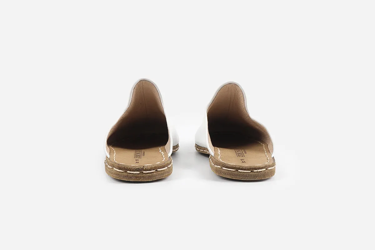 Arctic White Handmade Leather Slippers (Women's)