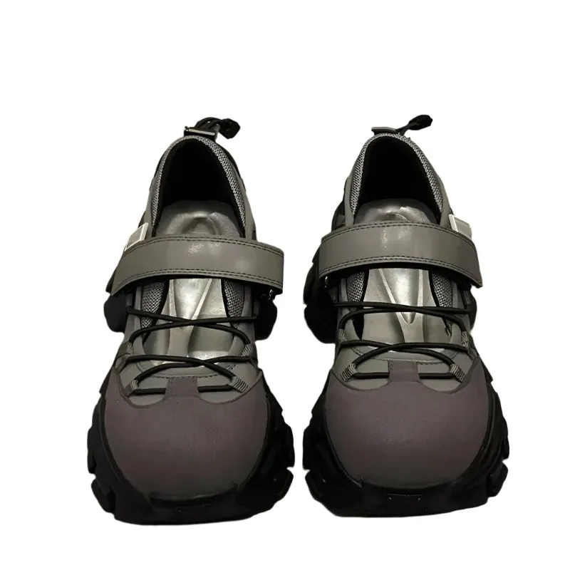 Attiir Crossed-tied Shoes