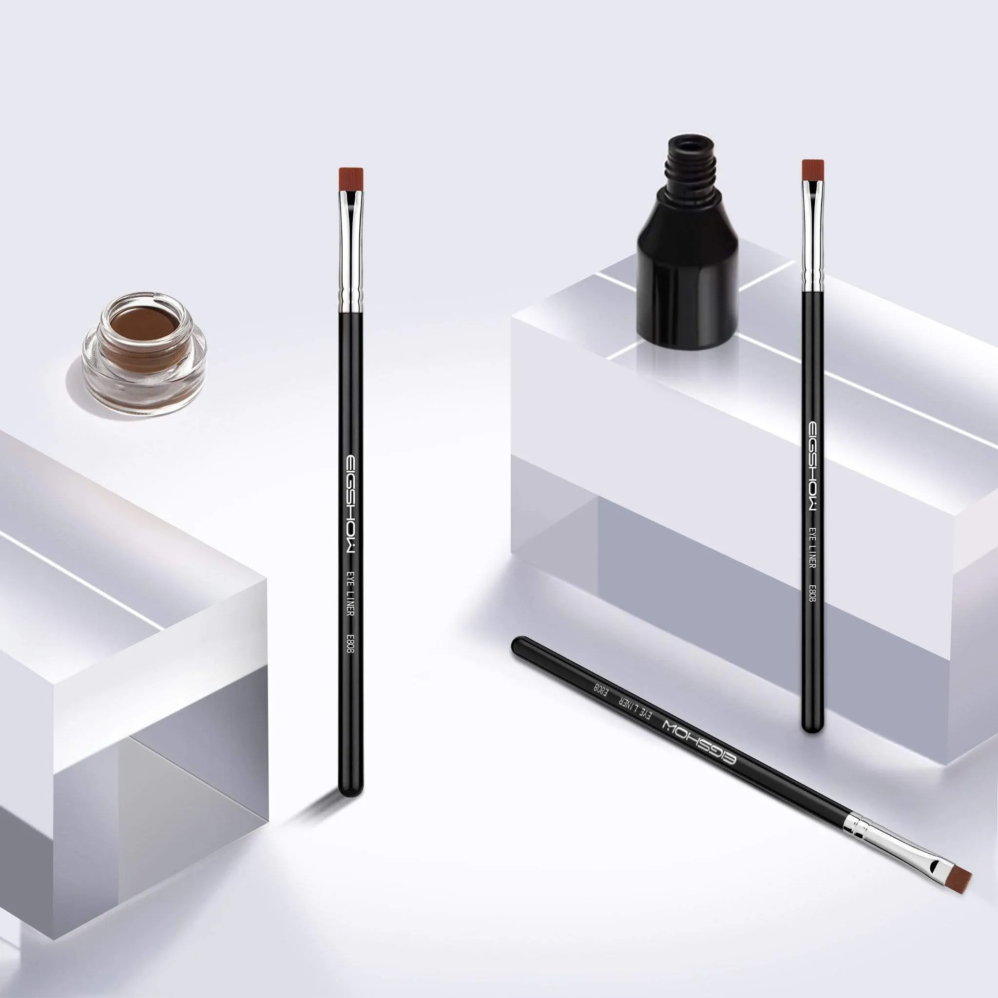 E808 - EYE LINER BRUSH