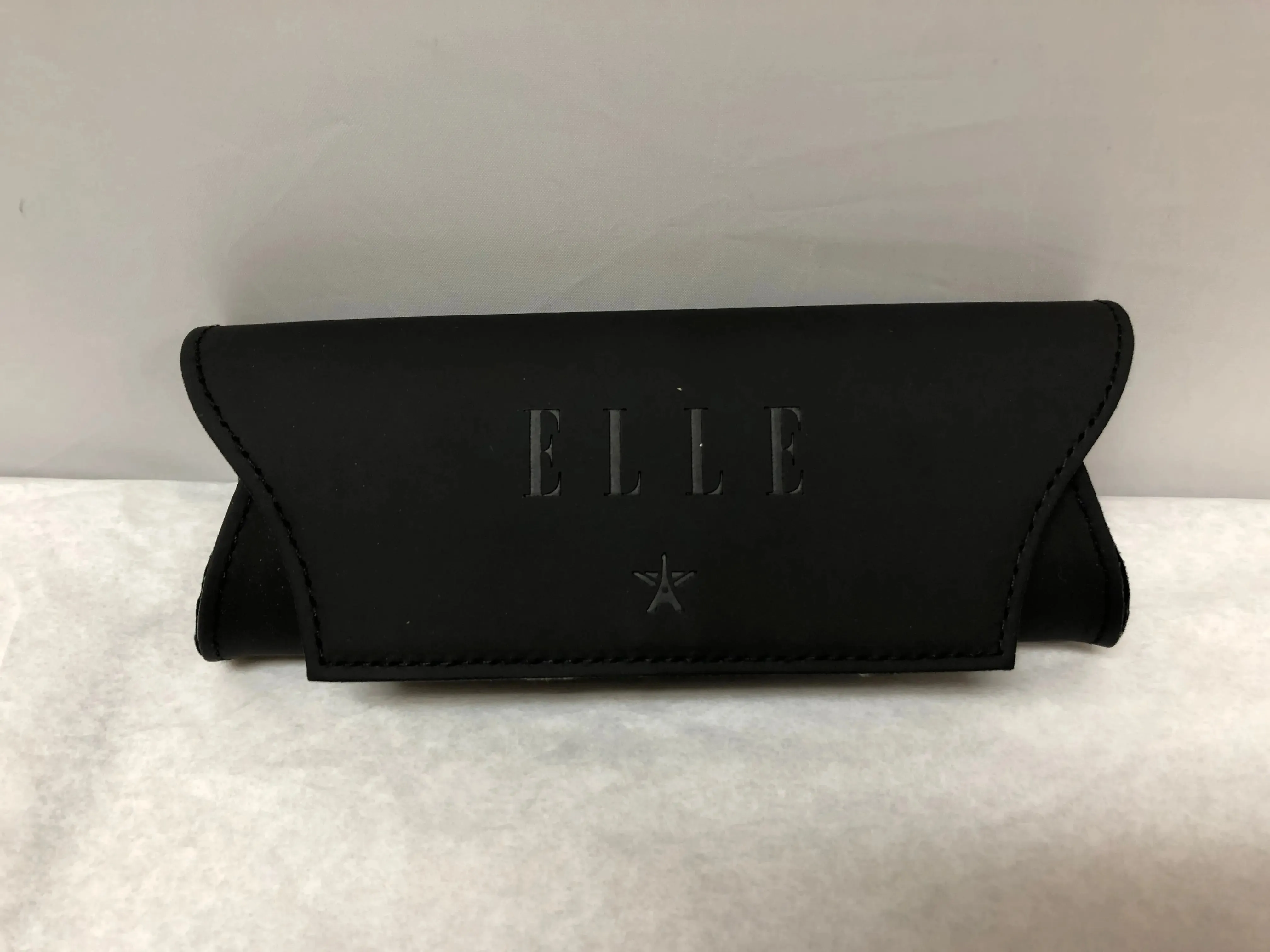 ELLE Black Optical Eyeglasses Soft Case | KMOPT-57