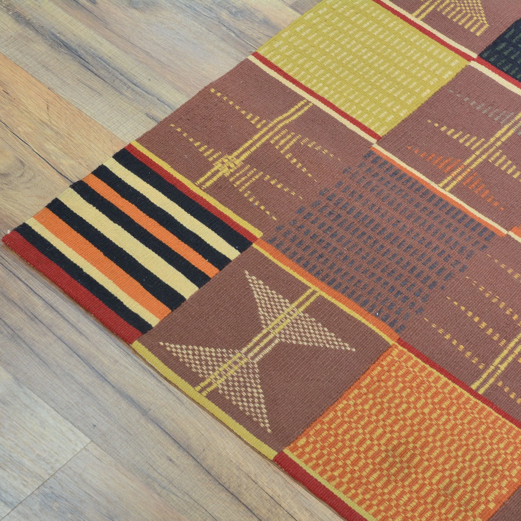 Hand-Woven Modern Contemporary Patchwork Oriental Kilim Rug (Size 3.1 X 9.9) Cwral-10251