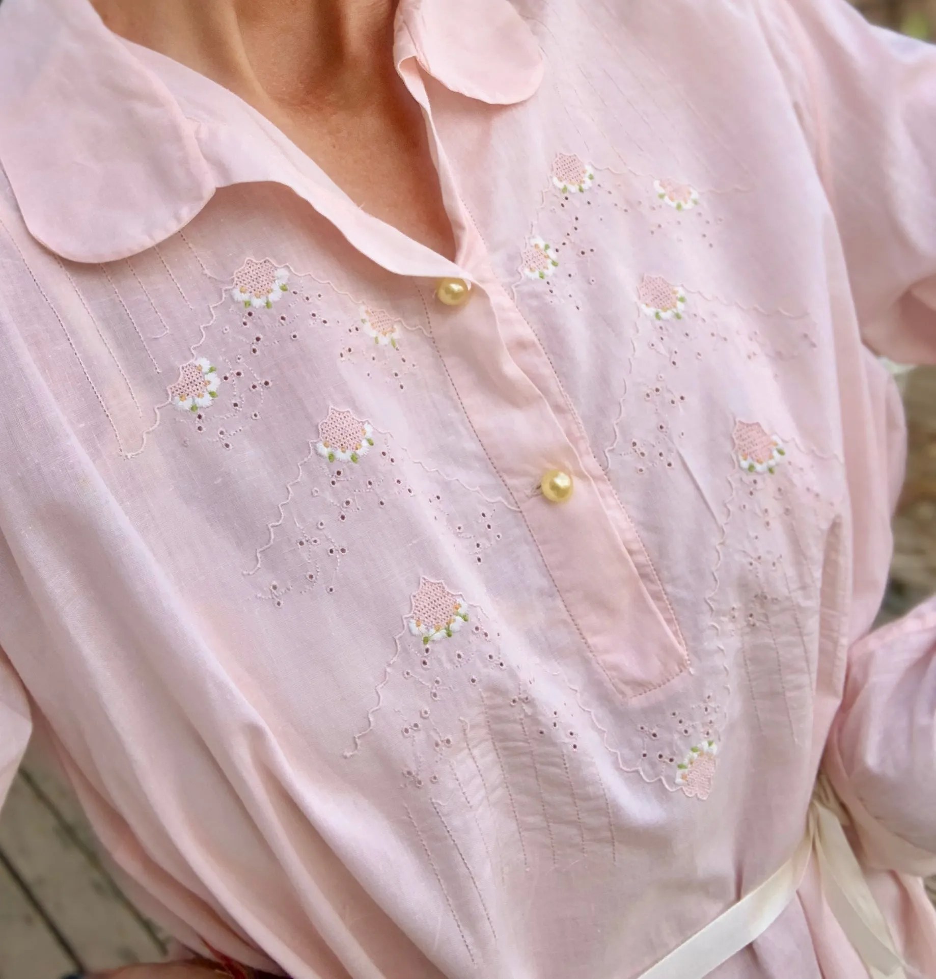 Long Sleeve Cotton Nightgown - 60s - 60E