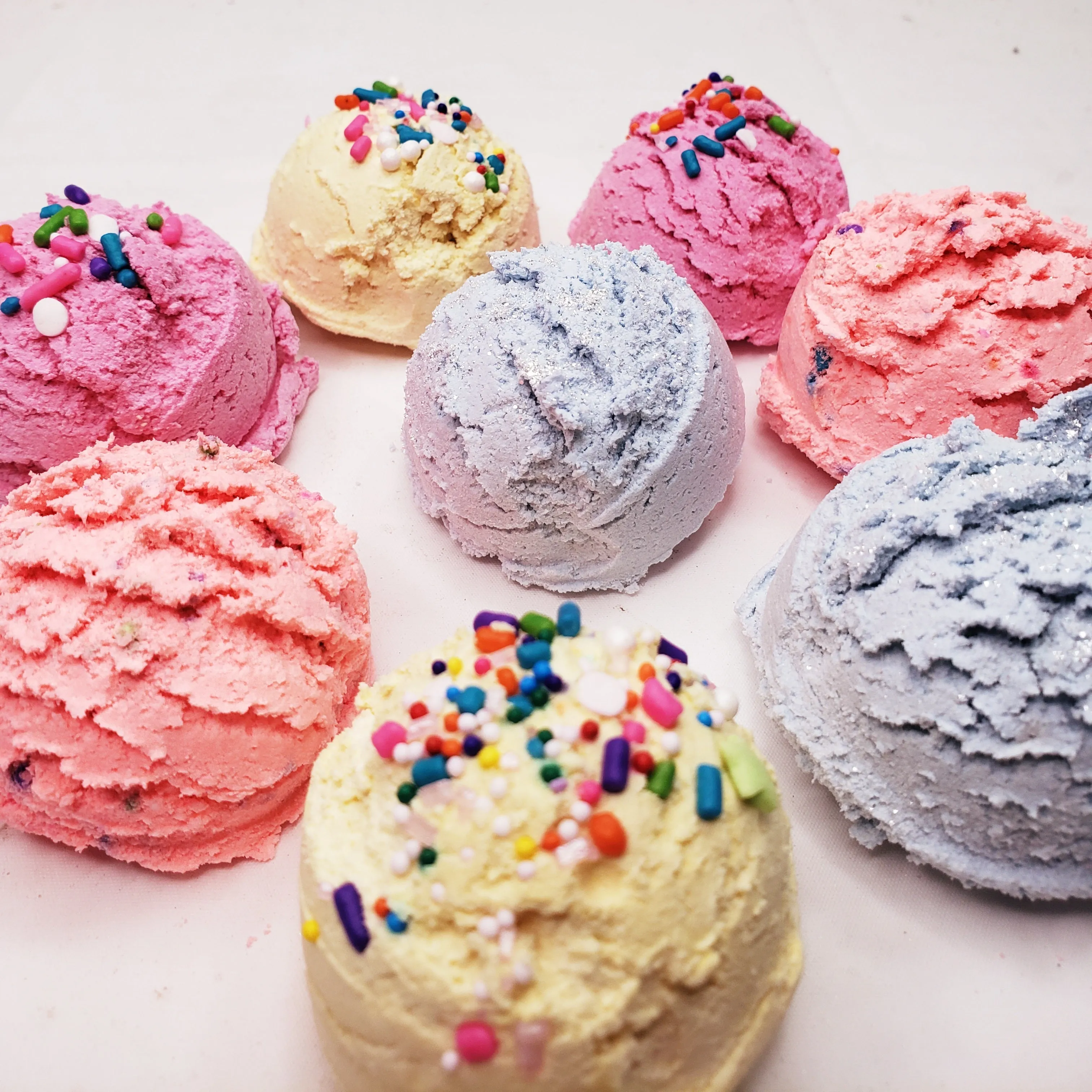 Moisturizing Bubble Bath Scoops - Foaming Bath Treatment