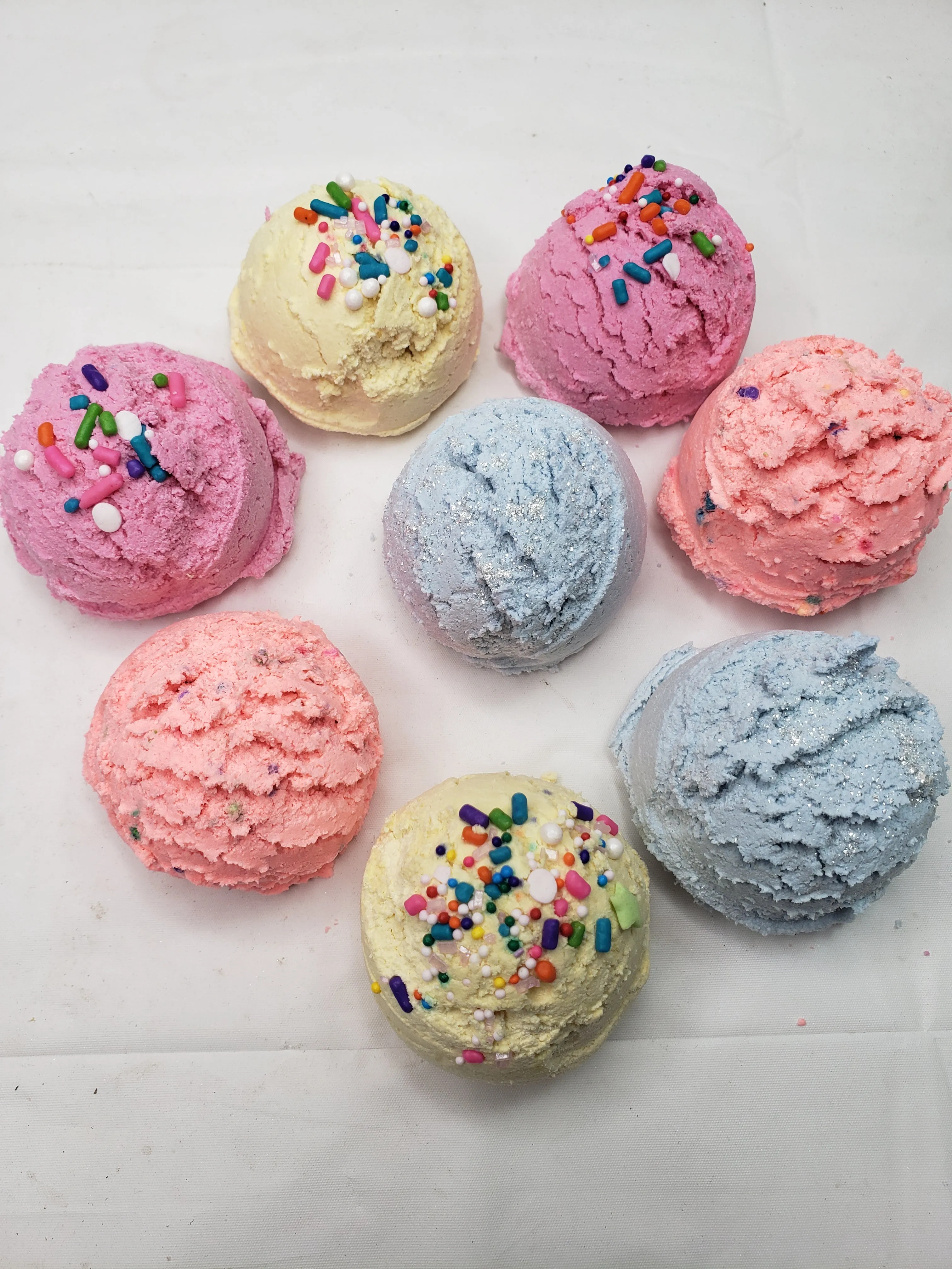 Moisturizing Bubble Bath Scoops - Foaming Bath Treatment