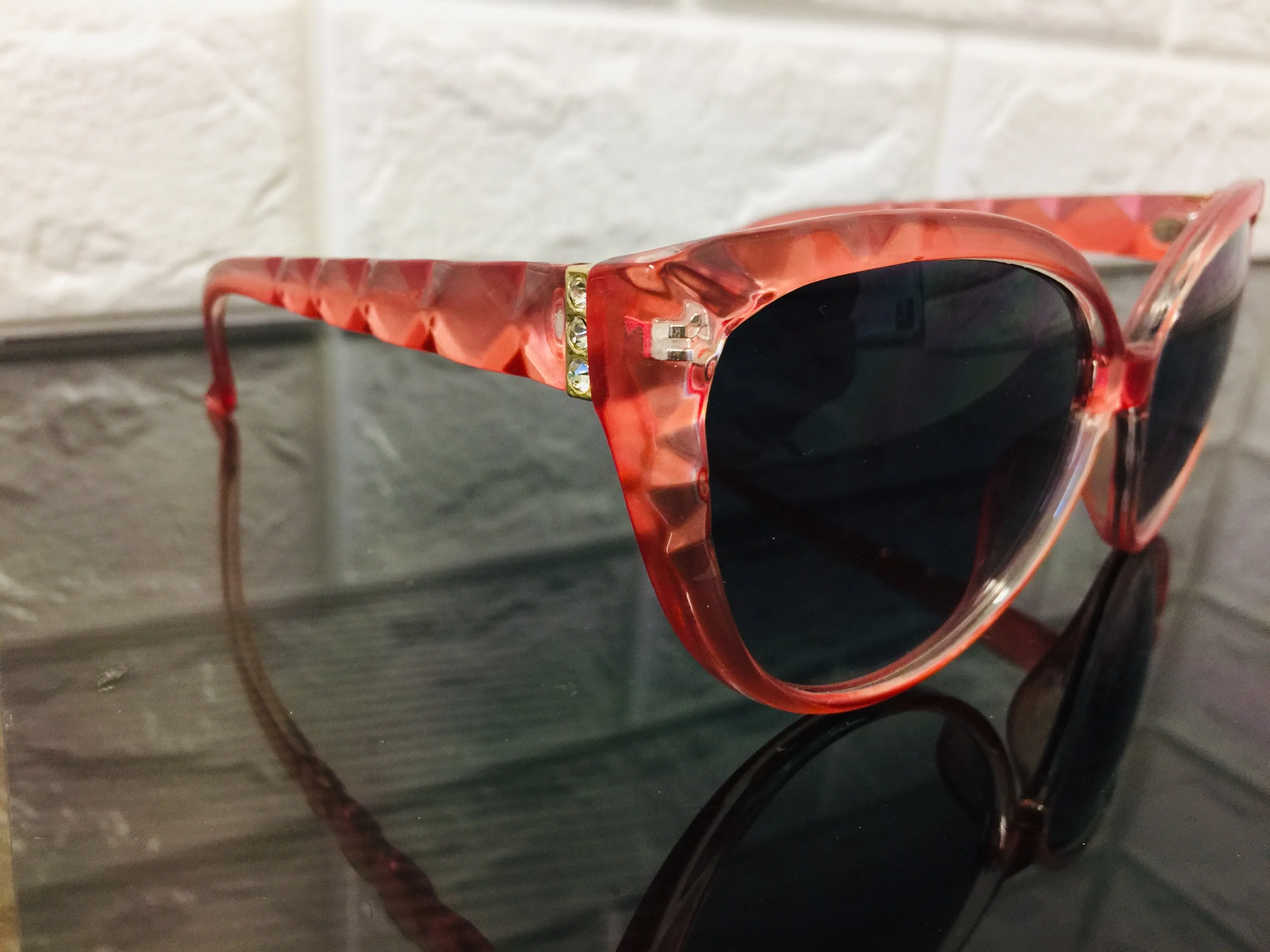 New Designer Rep. Sunglasses, 400 UV Protection! Stylish Gradient Lenses!