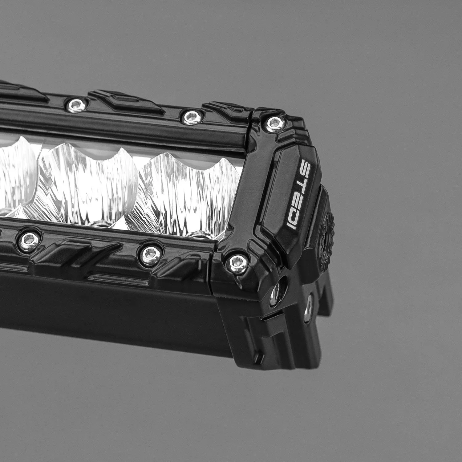 Stedi  ST3K 7.5 Inch 6 Led Slim Led Light Bar