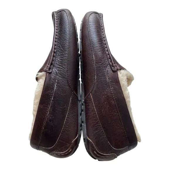 Ugg Men's Ascot Brown Slippers Fully Lined Sheepskin Size 11 US Preowned