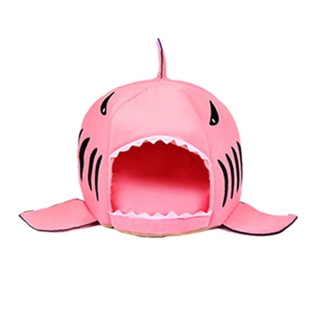 Warm Cozy Shark Cat House