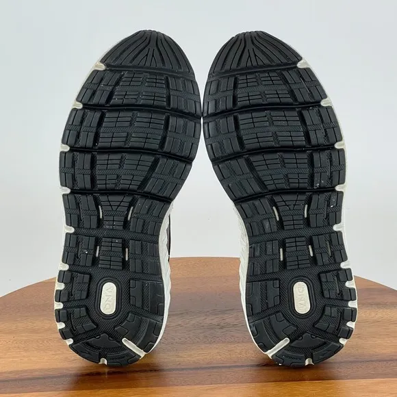 Womens Brooks Addiction 14 Black Athletic Running Shoes Sneakers Size 7 B GUC