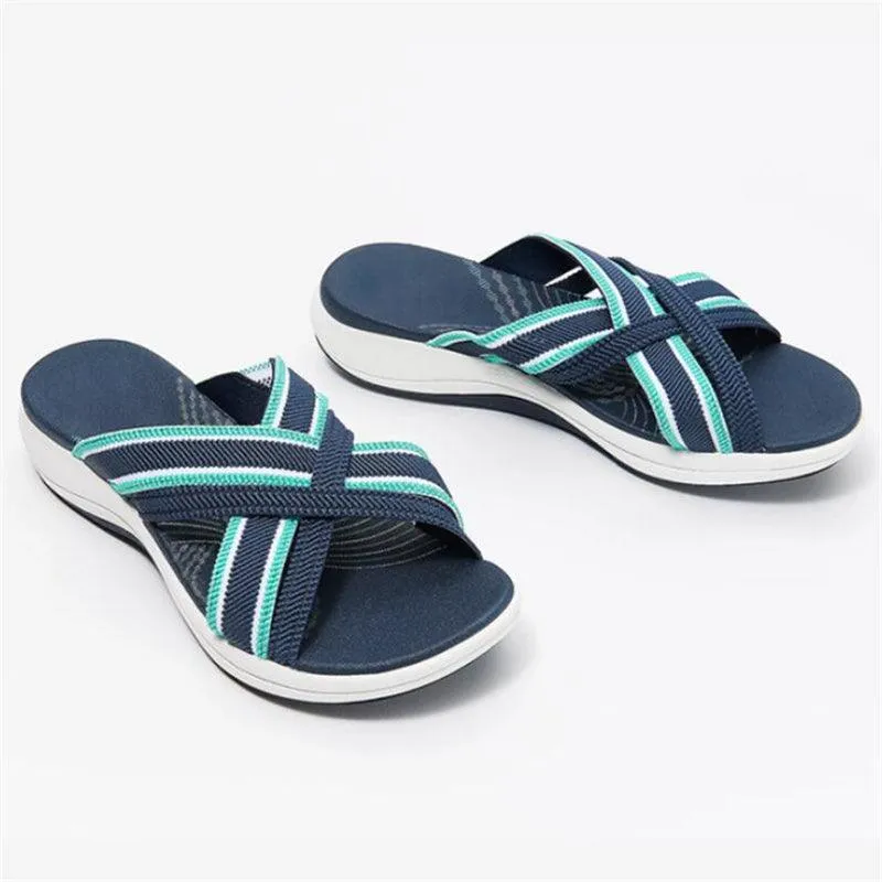 Women's Plus Size Sandals New Soft-soled Thick-soled Wedges With Flying Woven Cross Sandals