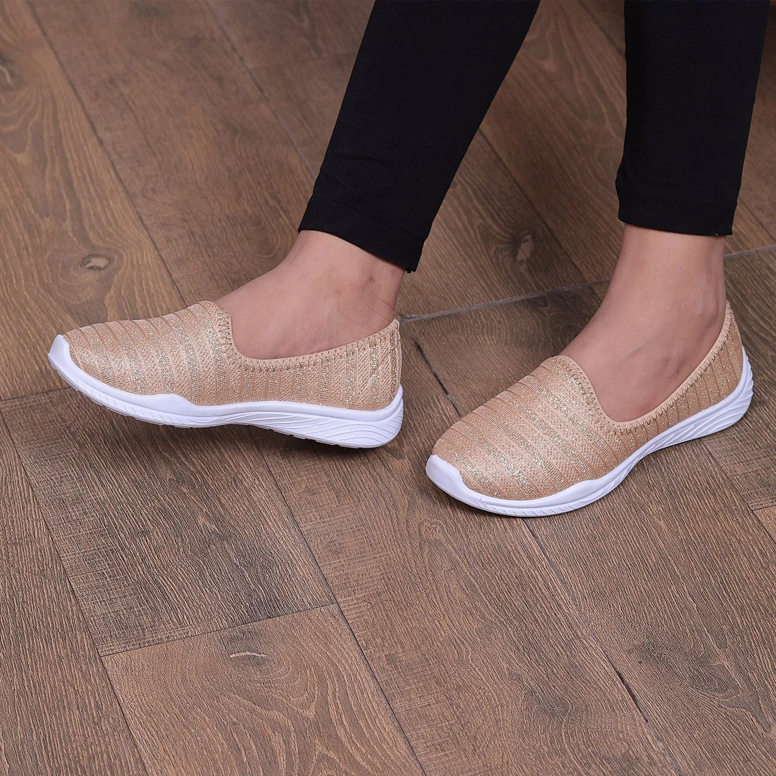 Women's Running Canvas