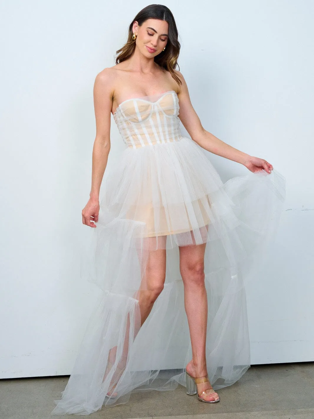 WOMEN'S SLEEVELESS TIERED RUFFLE HIGH-LOW MINI DRESS