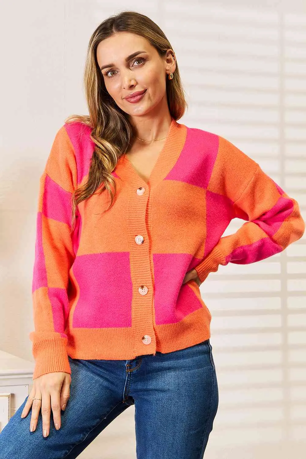 Woven Right Checkered V-Neck Cardigan