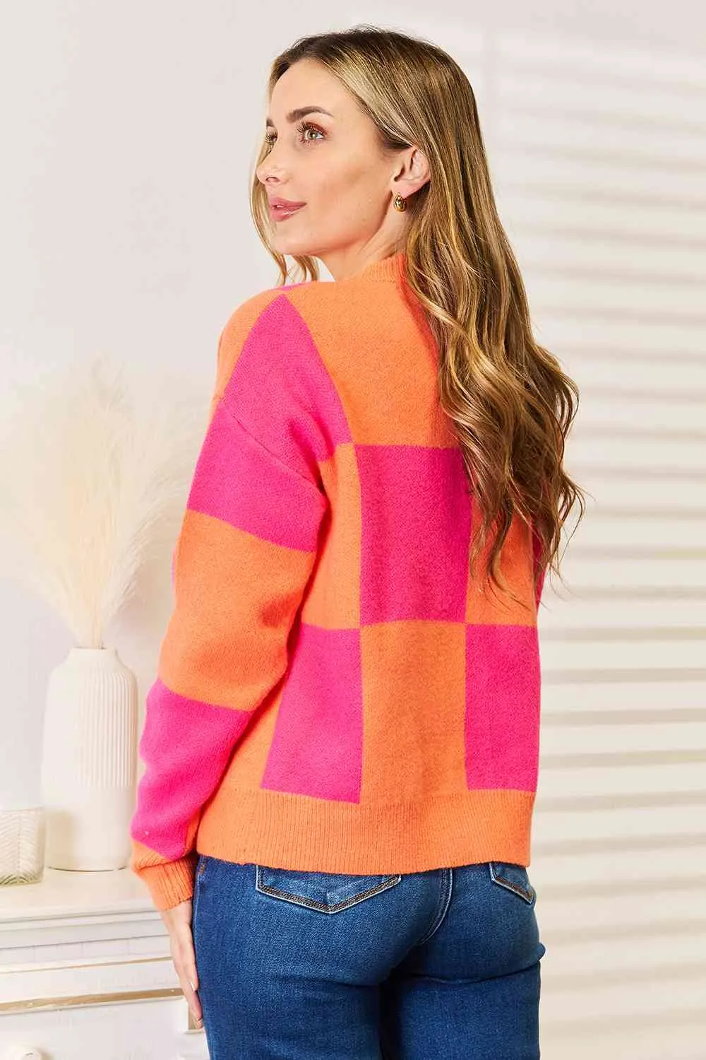 Woven Right Checkered V-Neck Cardigan