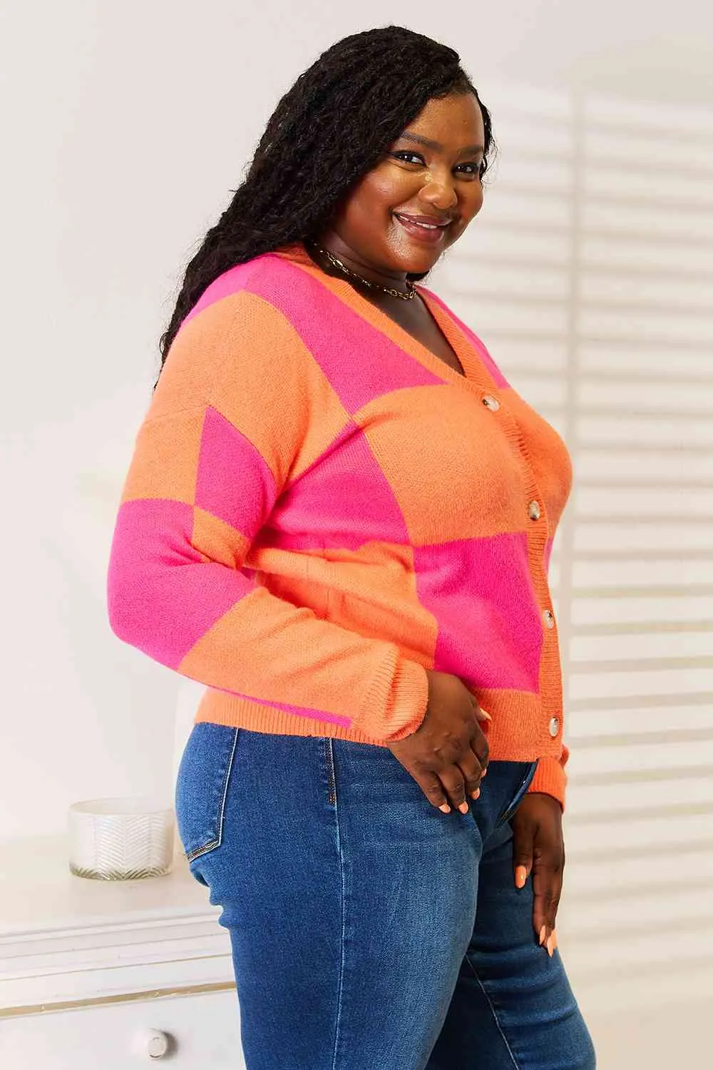 Woven Right Checkered V-Neck Cardigan