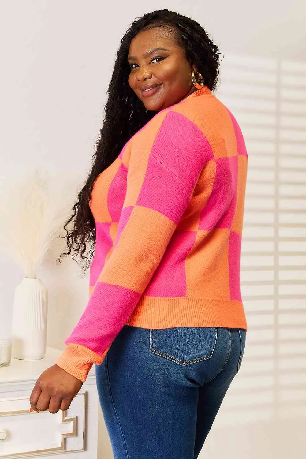 Woven Right Checkered V-Neck Cardigan